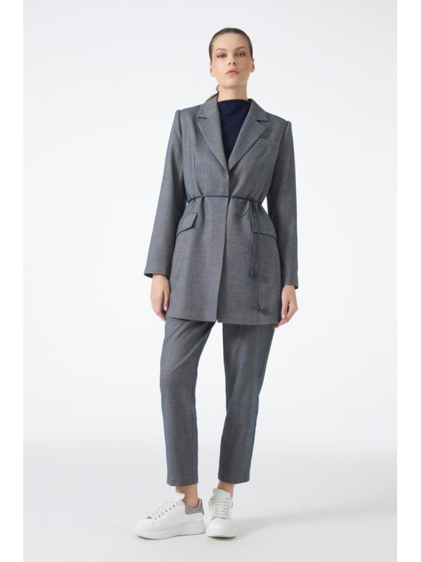 Ensemble combiné détaillé de corde en cuir à double boutonnage TK-1694