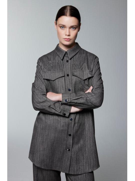 Chemise à motifs avec poches détaillées G-0117