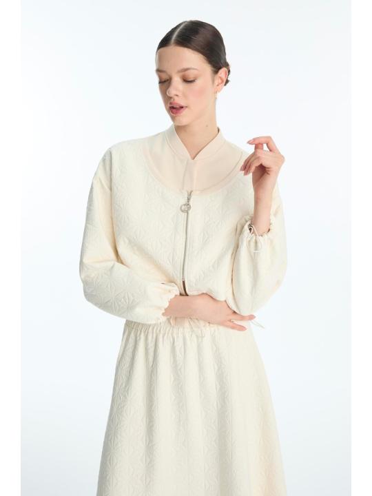 Eensemble deux piéces Jupe à taille élastique à motifs Jacquard Double combinaison crème TK-1688