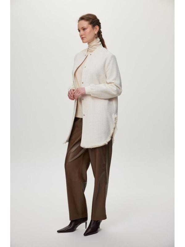 Veste écru à col rond à paillettes C-0193