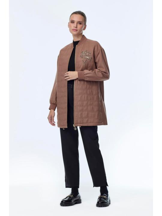 Veste matelassée à motifs zippés vanille C-0150