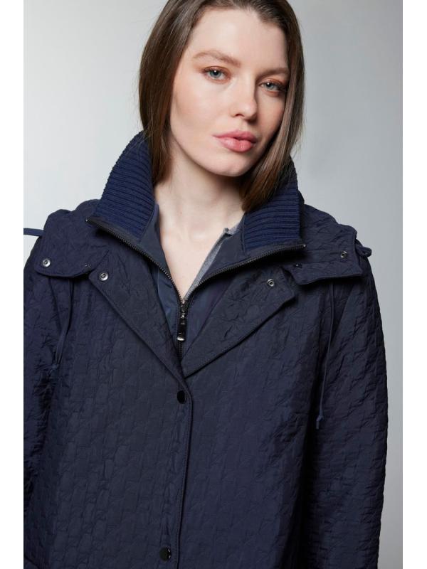 Manteau noir à capuche à motifs 13856