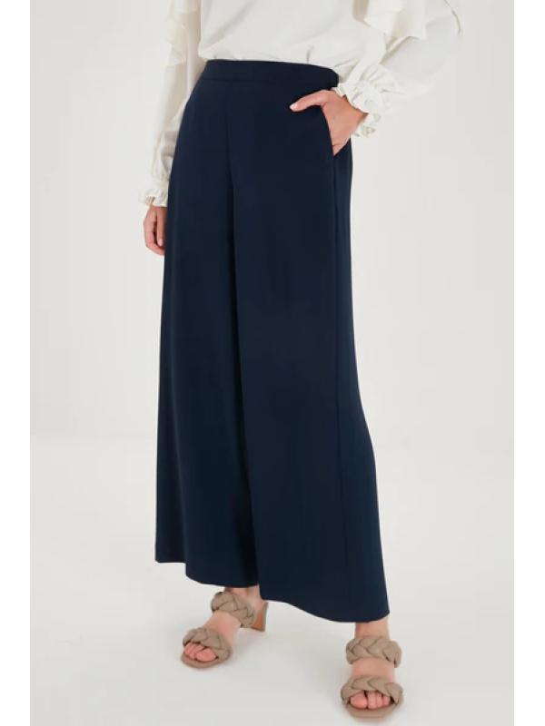 P-0013 TRAPHY PANTOLON