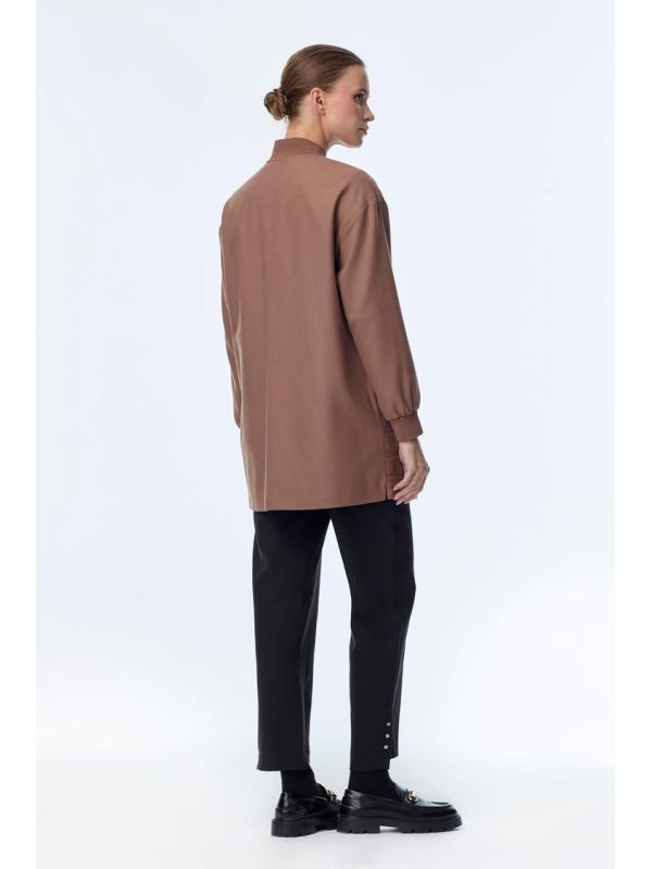 Veste matelassée à motifs zippés vanille C-0150