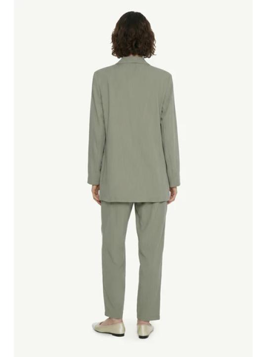 Ensemble détaillé d’accessoires de col Blazer Ensemble thé Sage 1952 